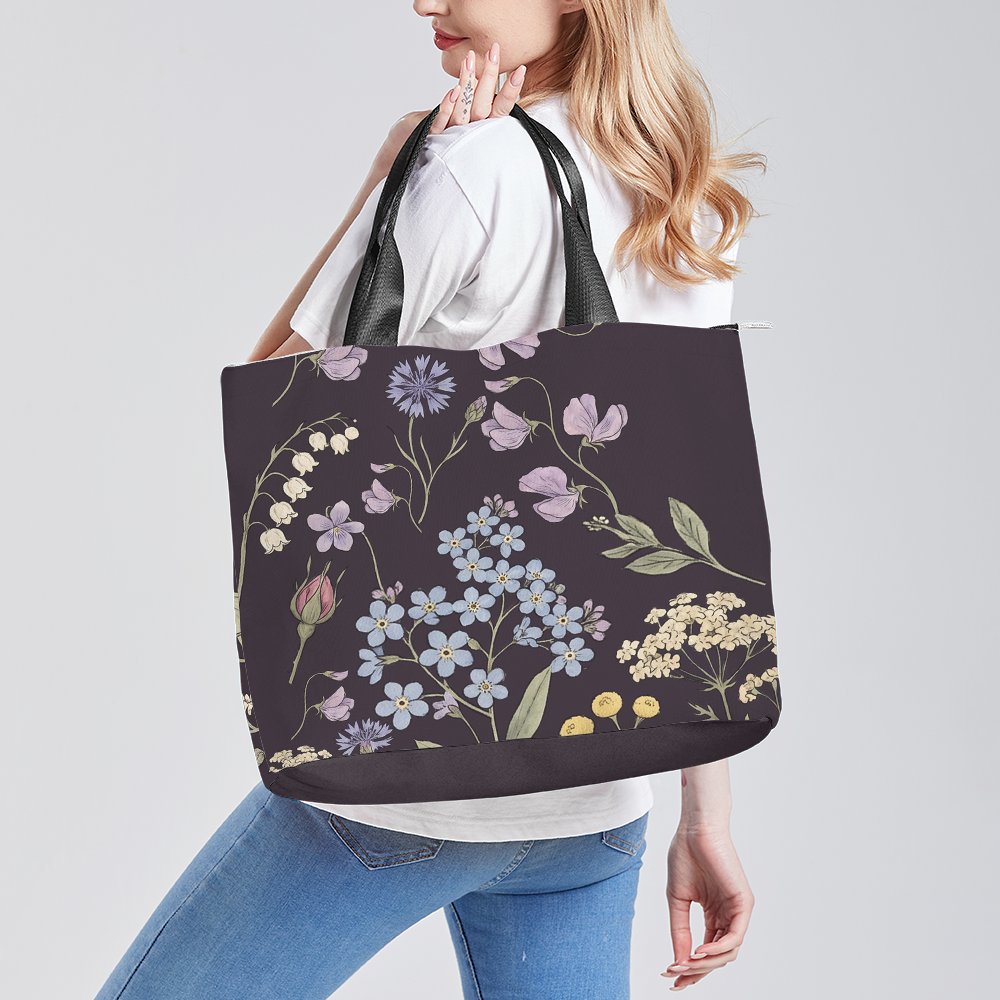 Achillea Tote Bag — model wearing in studio