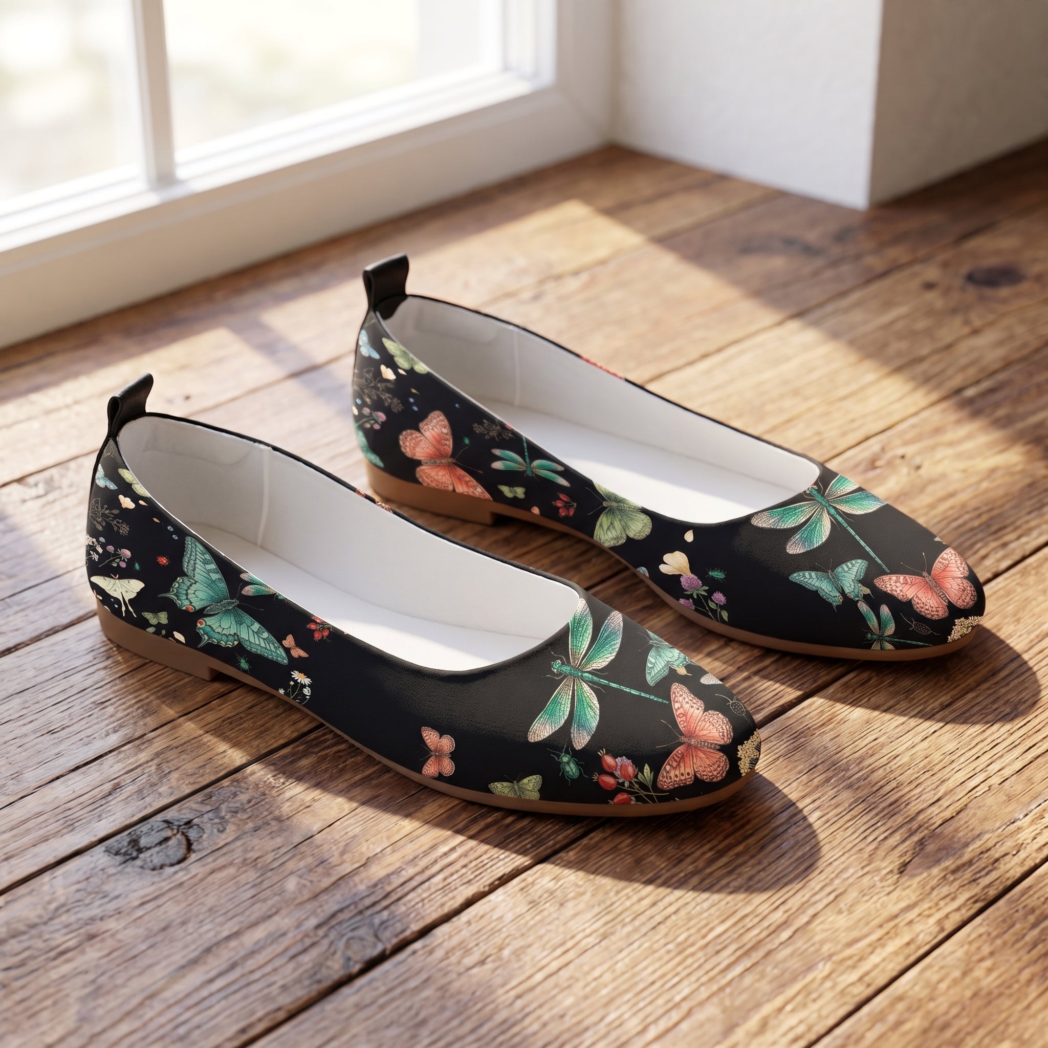 Aurelia Pump - wood floor shot