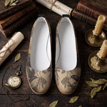 Corvus Pump — flat lay on decor
