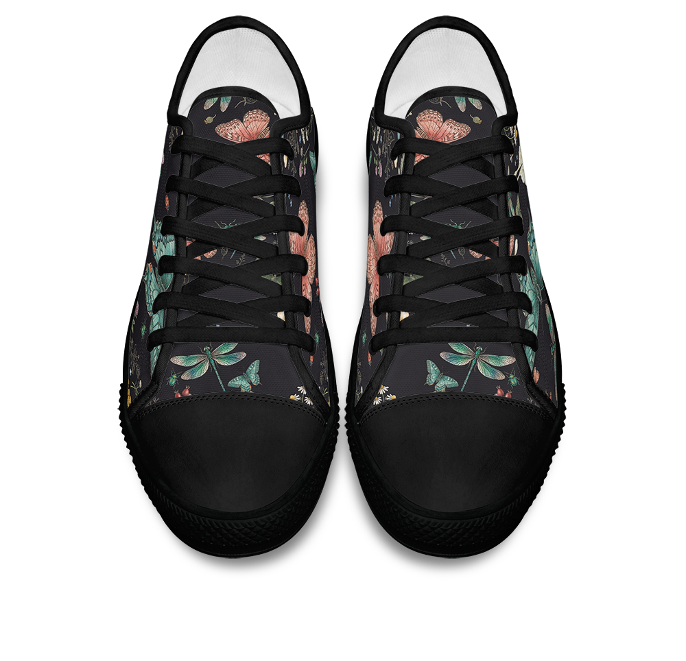 Aurelia Low Tops - low top 3.png