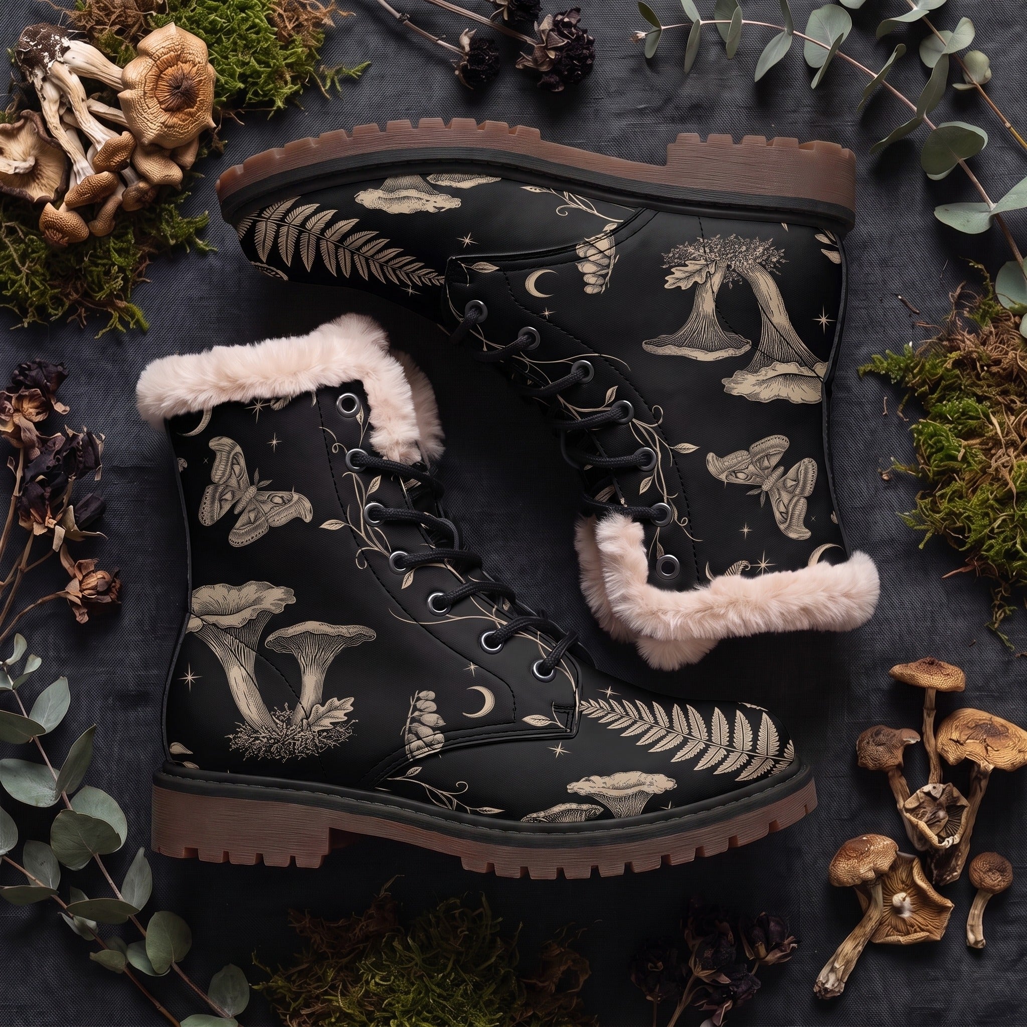 Mycelia Winter Boots - flat decor