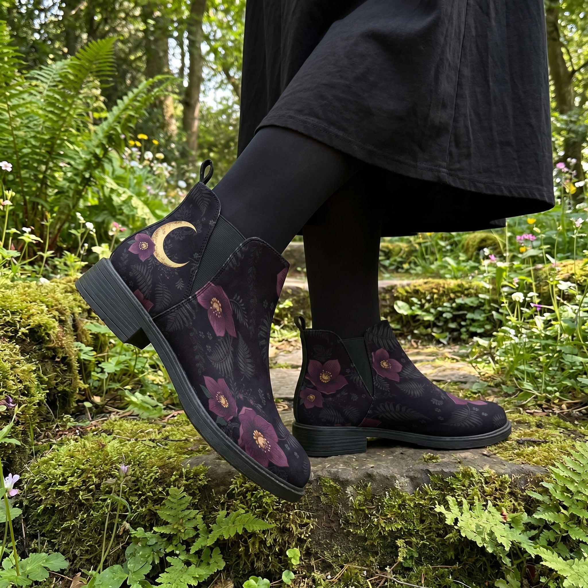 Vespertine Chelsea Boots - Garden forest